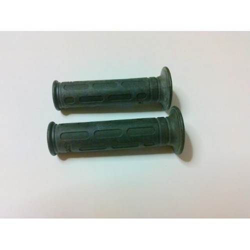 MANOPOLE-Coppia Manopole DX e SX Guzzi, per Moto Guzzi V35,V65 Florida V35, 65 GT, 850 T5 Polizia-California 1000 III.