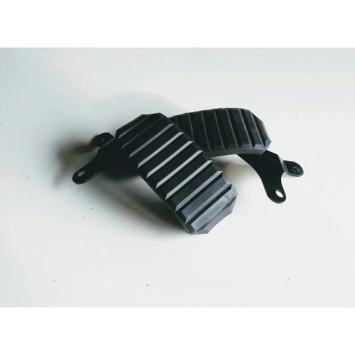 BORDI TESTATA - PARAGINOCCHIA-Coppia Paraginocchia Foro D 6mm per Moto Guzzi 850T3 850 Le Mans III, 850 T5 Tutti Modelli, Cal...