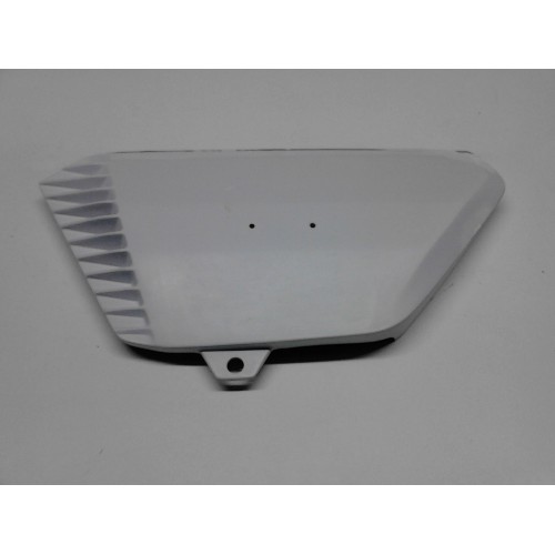 CARENATURE-FIANCHETTI-GOMMINI-STAFFE-Copriaccumulatore SX simile Originale in resina Grezzo per Moto Guzzi V35 II, V50 II-III...