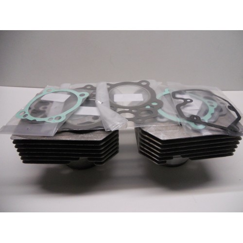CILINDRI-PISTONI-FASCE ELASTICHE-Kit Coppia Cilindri Con Pistoni Completi di Guarnizioni per Moto Guzzi V50 1°Serie dal 1977 ...