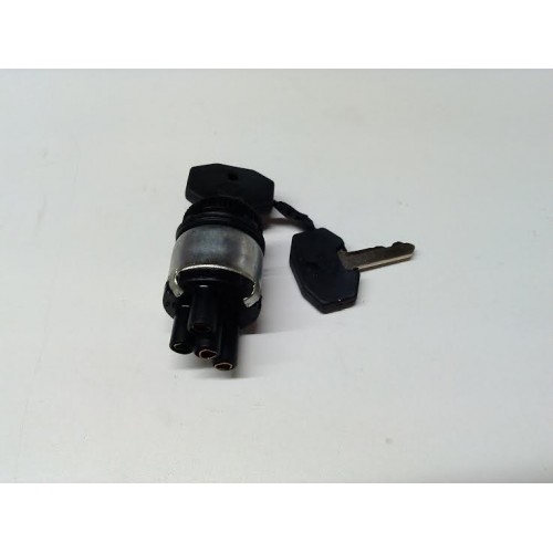 DISPOSITIVI ELETTRICI-Commutatori-Commutatore con Chiave 4 Faston Maschi Originale Moto Guzzi V35, V50,V65 Vari Modelli